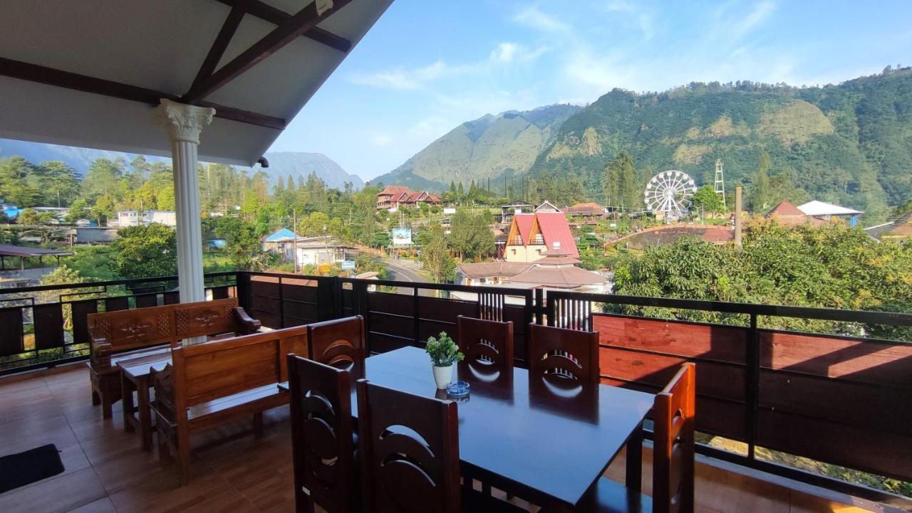 Gubuk Ndeso Bromo Apartamento Exterior foto