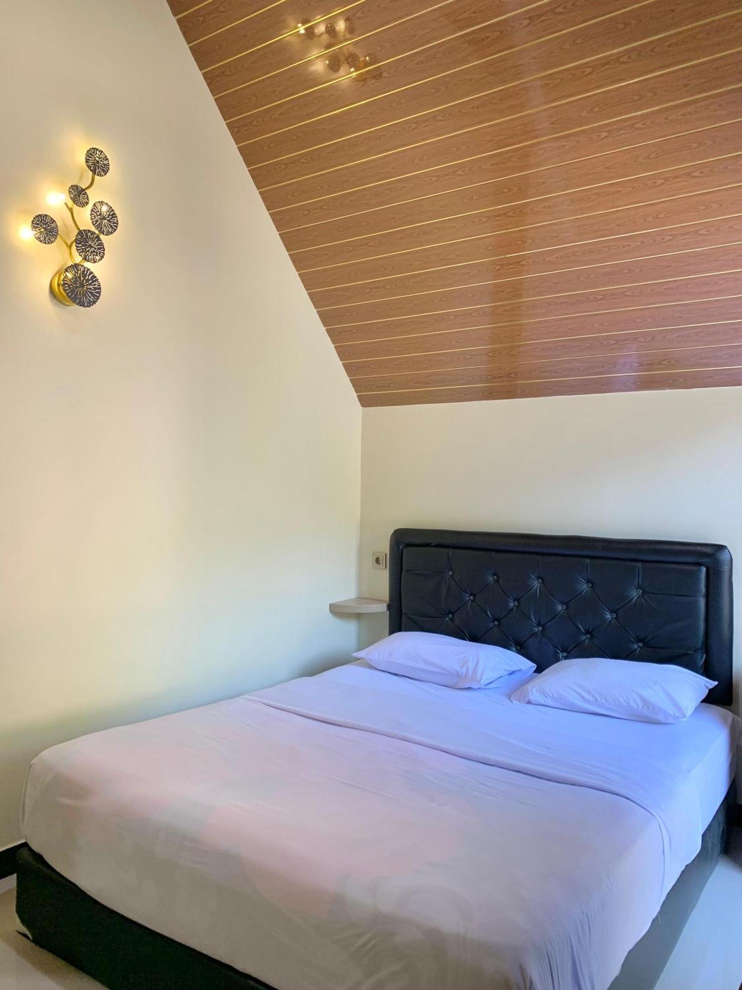 Gubuk Ndeso Bromo Apartamento Exterior foto