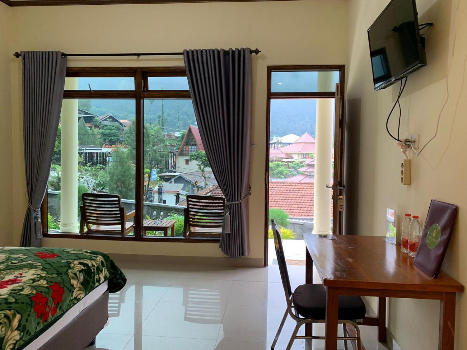 Gubuk Ndeso Bromo Apartamento Exterior foto